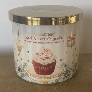 🎅 GC Red Velvet Cupcake 3-Wick Candle NEW